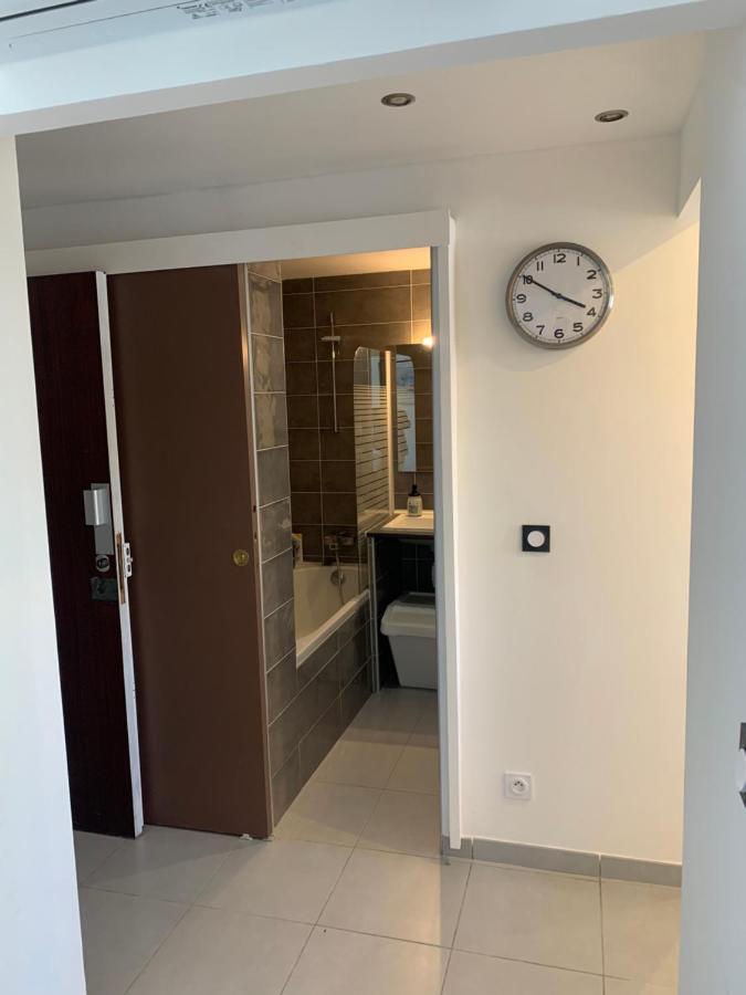 Appartement En Residence Climatise Avec Parking Montpellier Kültér fotó